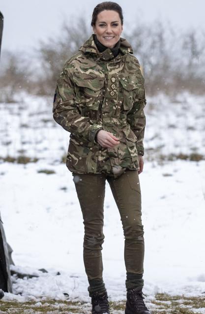 Imagen - Kate Middleton con pantalones cargo. / GTRES