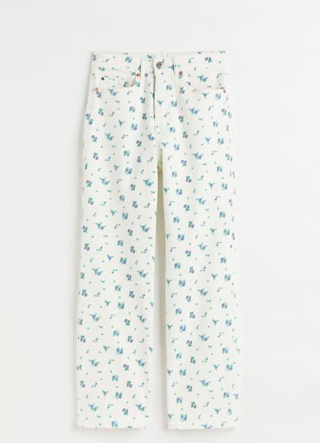 Imagen - Vaqueros con estampado de flores de H&M (29,99 euros)