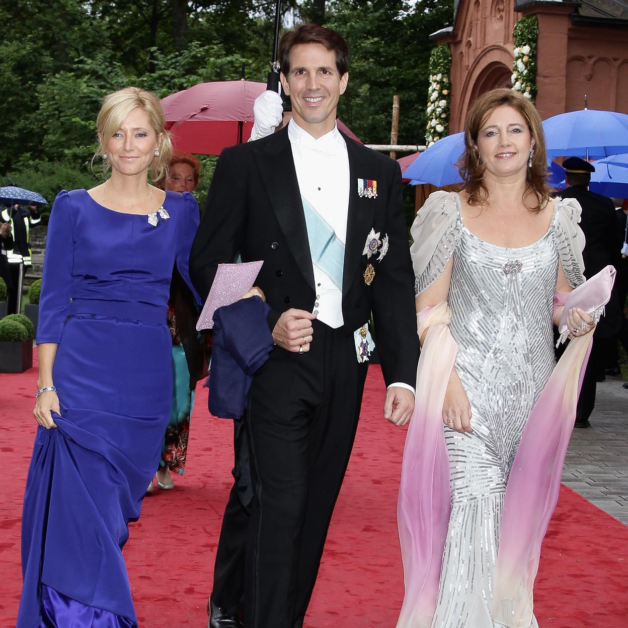 Pablo de Grecia y Marie-Chantal Miller ejercen de jefes de la casa real griega y reyes en el exilio, aunque la primogénita de Constantino de Grecia y Ana de Dinamarca fue Alexia. 