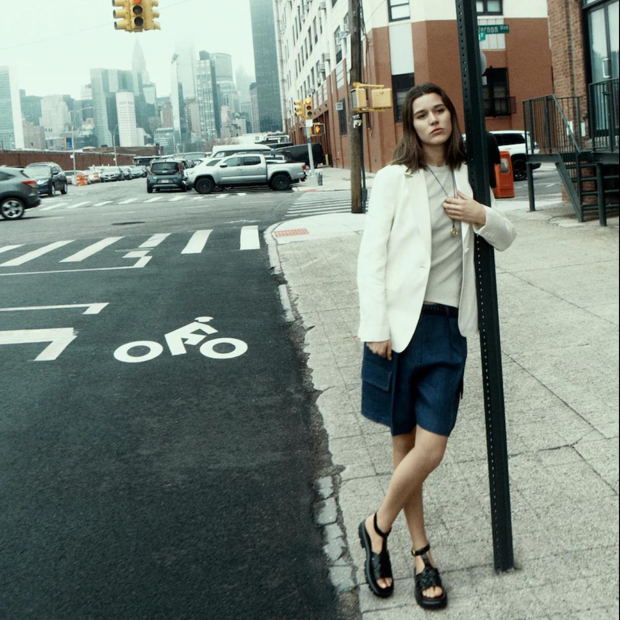 Aquí están las mejores novedades de Massimo Dutti que tienen que ver antes de que se acabe la semana. 