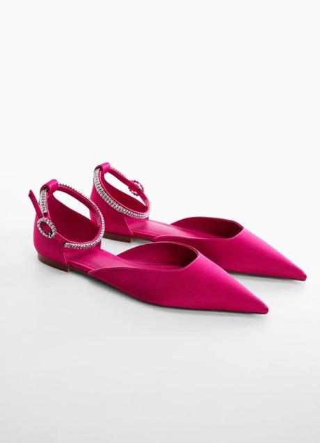 Imagen - Bailarinas en color fucsia con detalle de strass de Mango. Foto: Mango.