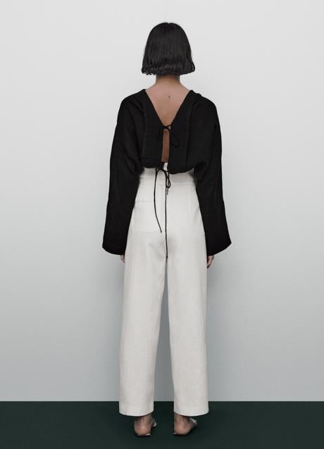 Imagen - Camisa negra de Massimo Dutti (99,95 euros)