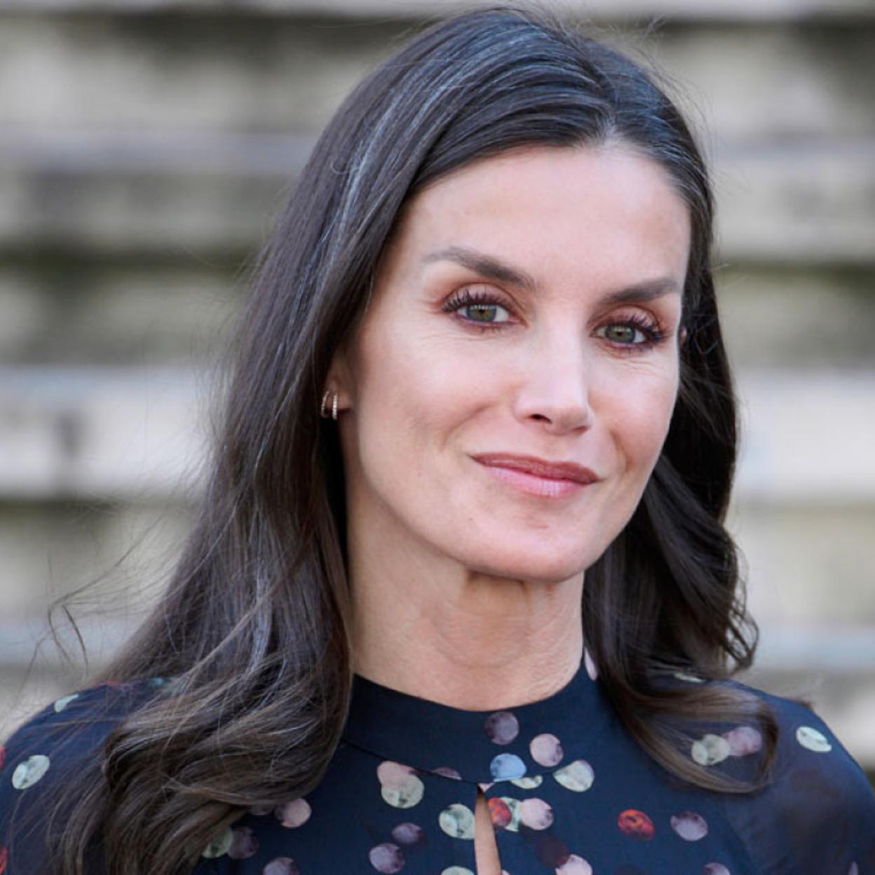 la reina Letizia ha superado las críticas de sus primeros años de reinado, cuando la tachaban de fría, soberbia y perfeccionista. 