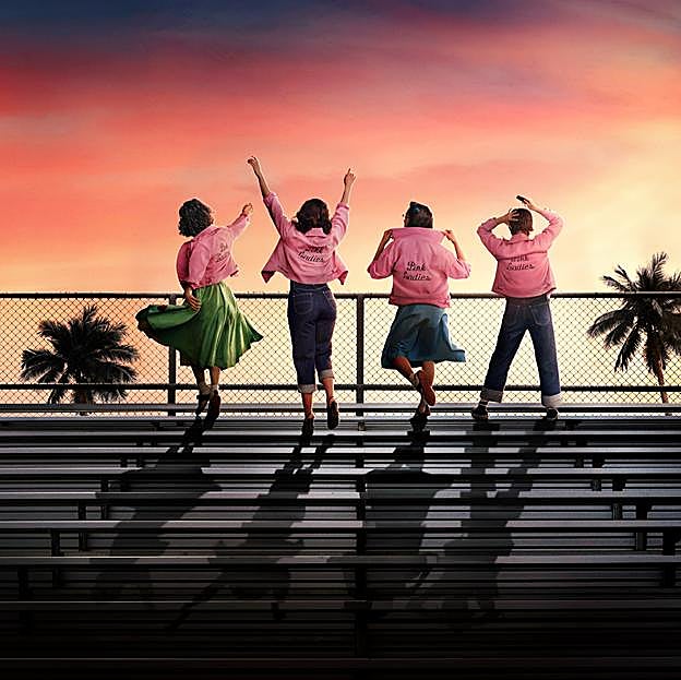 Imagen promocional de la serie ambientada en el universo de Grease.