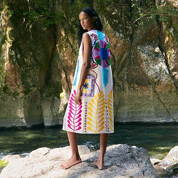 Imagen principal - Así es el chaleco de Sfera.