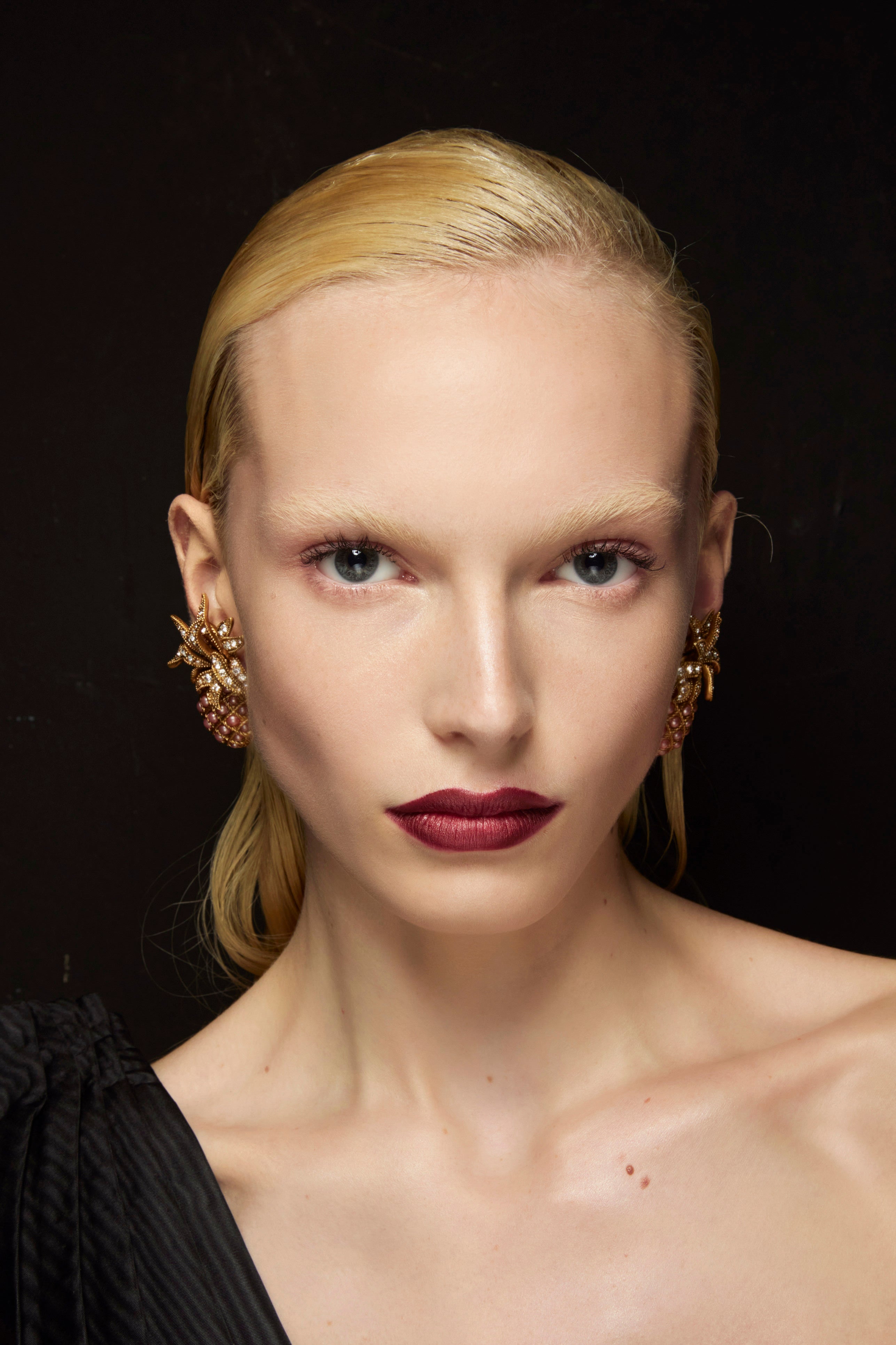 Imagen - En el desfile de Roberto Cavalli de primavera/verano hemos visto unos labios granate llevados al extremo de la elegancia.