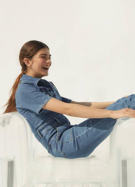 Imagen - Mono vaquero de Stradivarius (39,99 euros)