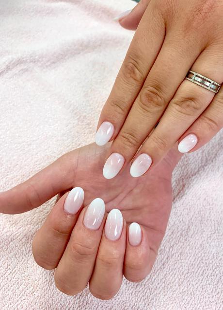 Imagen - Uñas baby boomer clásicas/@BODYMINUTELEMPDES