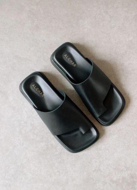 Imagen - Palas negras de piel de Alohas, 136€.