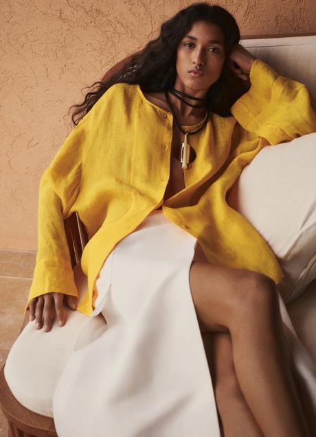 Imagen - Camisa amarilla de Massimo Dutti (59,95 euros)