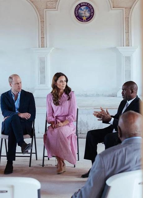 Imagen - Jueves: Todo al rosa