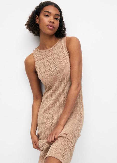 Imagen - Vestido de punto de Pull & Bear (25,99 euros)