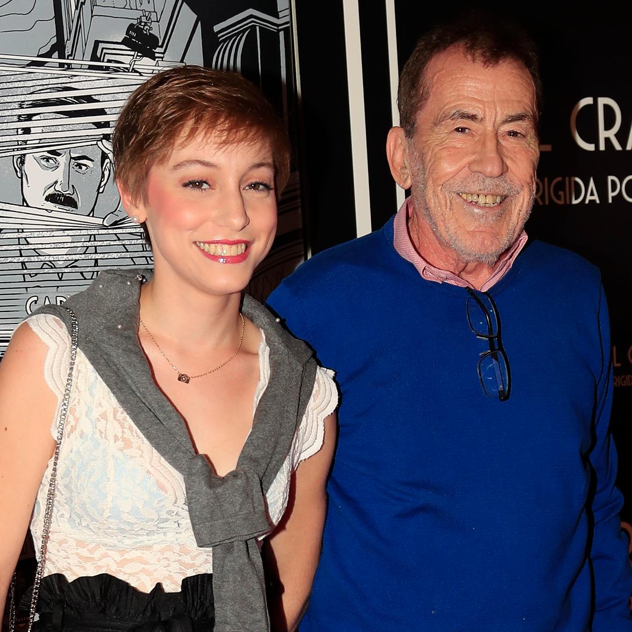 Fernando Sánchez Dragó junto a Emma Nogueiro.