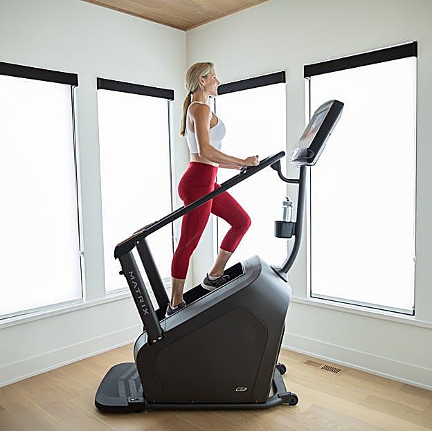 La máquina escaladora, el aparato de cardio que tonifica músculos y fortalece el core en tiempo récord