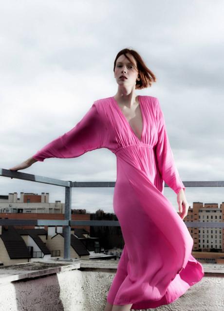 Imagen - Vestido satinado plisado fucsia