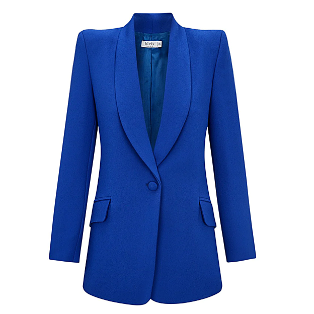La blazer azul de Bleis Madrid.