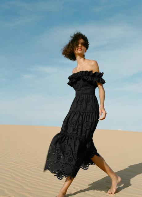 Imagen - Vestido negro midi con bordados