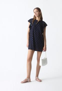 Imagen secundaria 2 - Vestido corto estampado de Lefties.