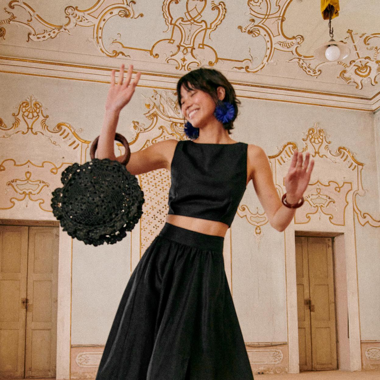 Imagen de la colección Éditions de Sézane, dedicada a looks especiales para eventos.