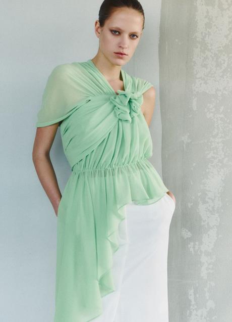 Imagen - Top asimétrico de Sfera (35,99 euros)