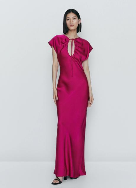 Imagen - Vestido rosa de Massimo Dutti (99,95 euros)