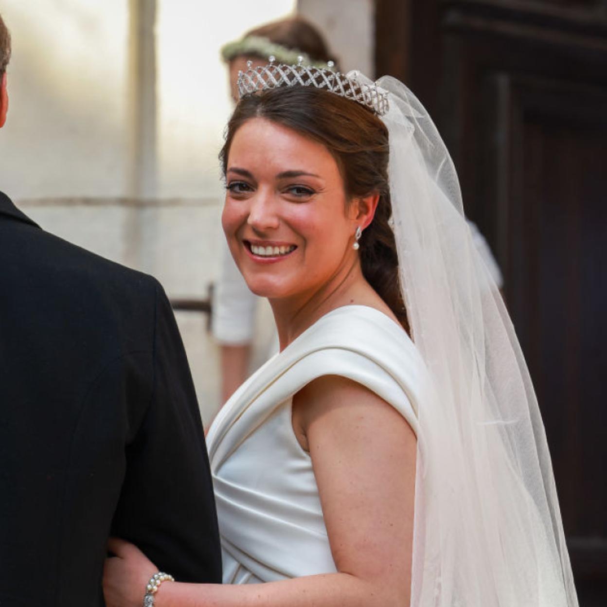 Alexandra de Luxemburgo llegando a la boda religiosa.