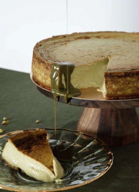 Imagen - La tarta de queso y pistacho de Luna & Wanda, una edición limitada para el mes de mayo. D.R.