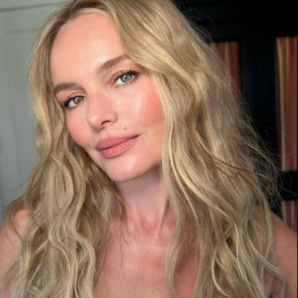 Kate Bosworth con mirada luminosa