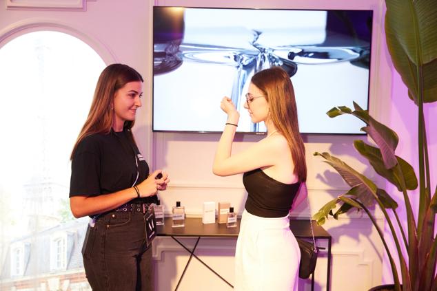 Las nuevas fragancias de Zadig&Voltaire llevaron al Mujerhoy Fest el aroma fresco y atemporal de París para que todas las personas que acudieron se fueran con el recuerdo a casa.