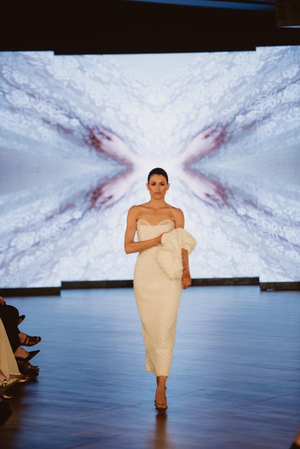 Santos Costura presenta los vestidos de invitada soñados por todas aquellas que buscan ser la más espectacular en cualquier cita que se precie.