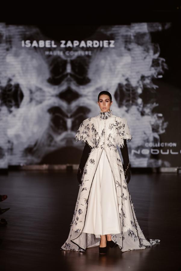 Además, cabe destacar que el desfile tuvo dos constantes: la elegancia y la libertad.