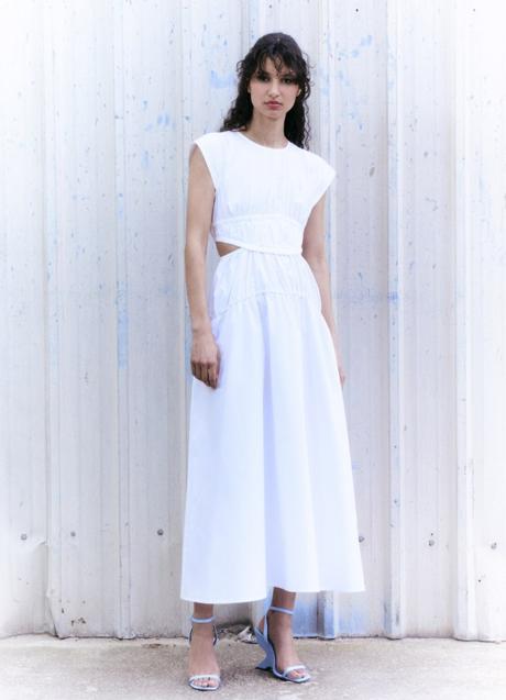 Imagen - Vestido blanco de Sfera (39,99 euros)