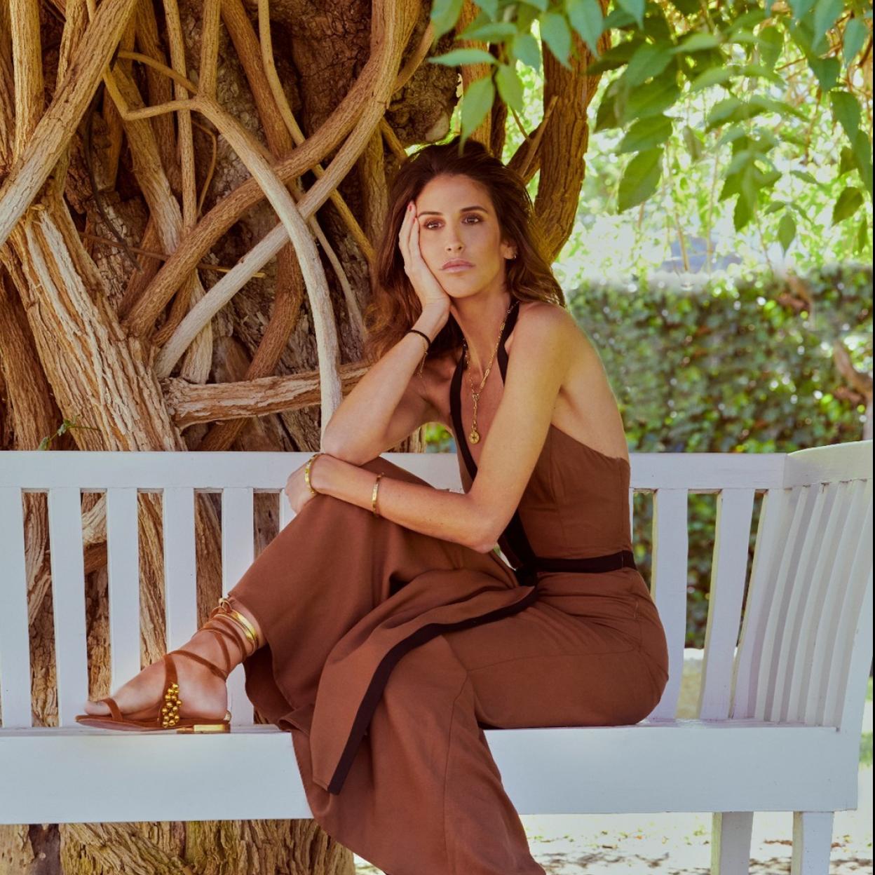 La diseñadora Inés Domecq tiene todas las claves de estilo que necesitas para renovar, de la manera más sofisticada, tu armario de temporada.