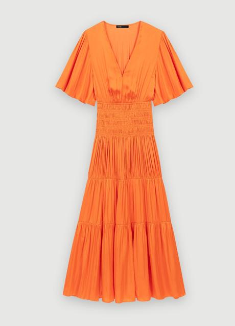 Imagen - Vestido naranja satinado de Maje Paris. Rebajado de 295 euros a 236 euros.