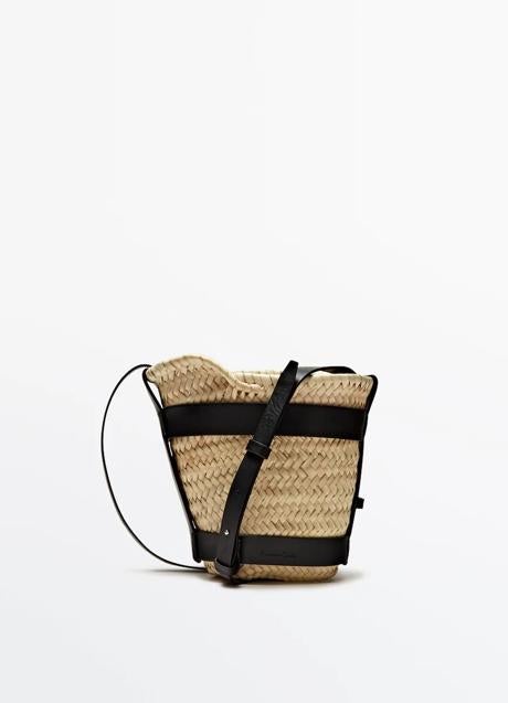 Imagen - Bolso de rafia de Massimo Dutti (79,95 euros)