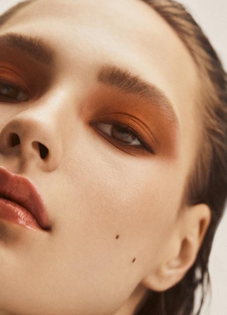 Imagen - La modelo Liza Otvonova.