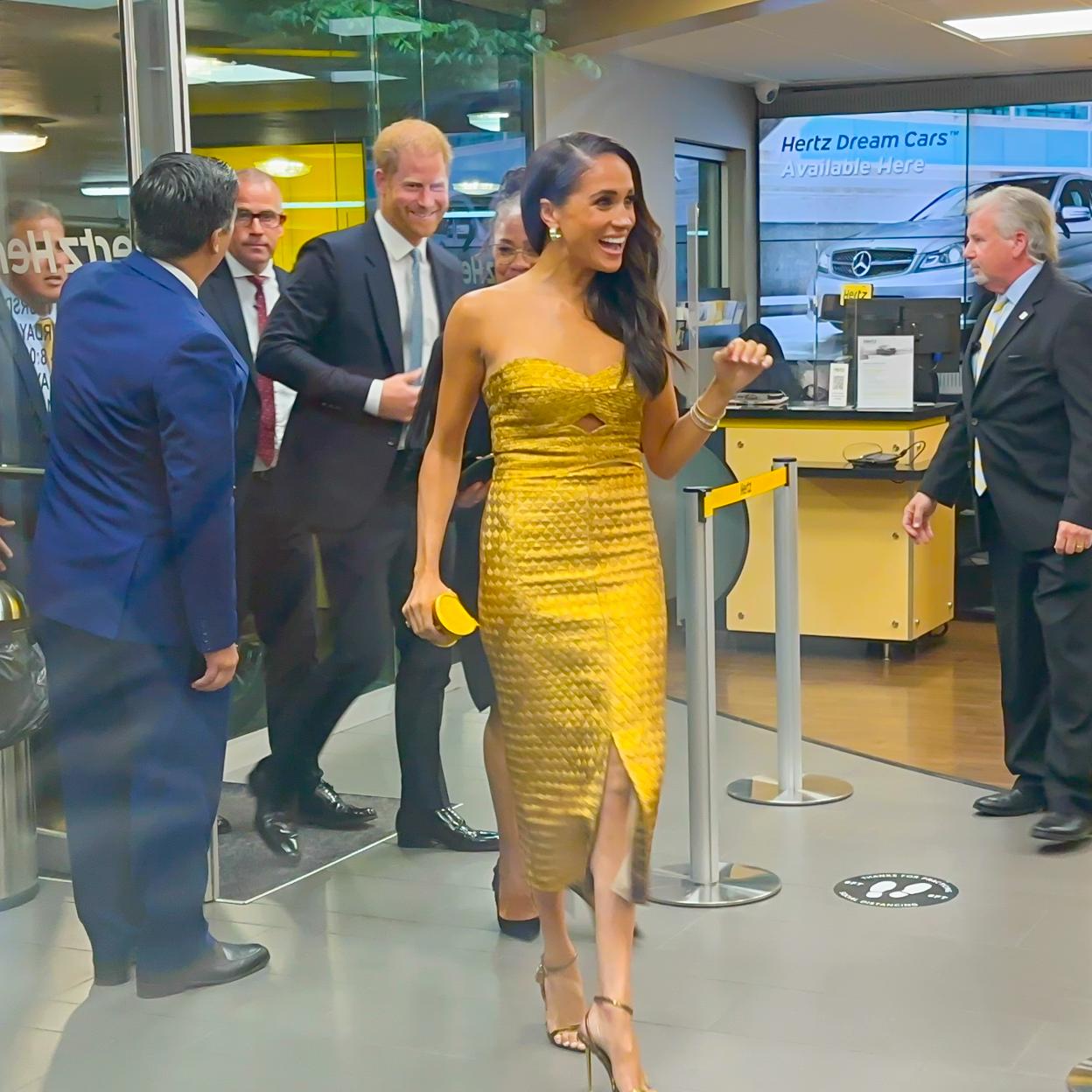 YA NO MOLAN: Harry y Meghan de Sussex ya caen mal en todo el mundo