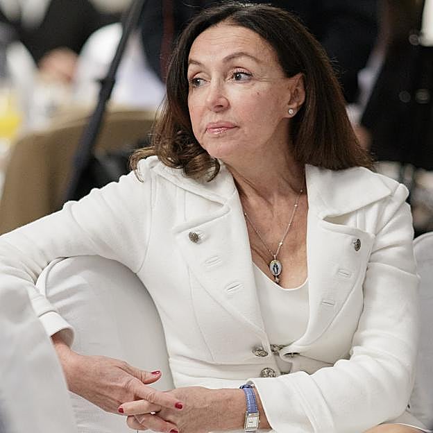 Esther Koplowitz y su batalla por conseguir títulos nobiliarios: así ha logrado convertir en marquesas y condesas a sus tres hijas