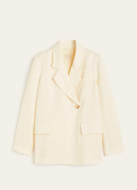 Imagen - Americana blanca de H&M (79,95 euros)