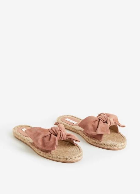 Imagen - Sandalias de ante rosa de H&M (49,99 euros)