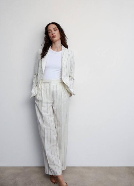 Imagen - Traje de lino con estampado a rayas
