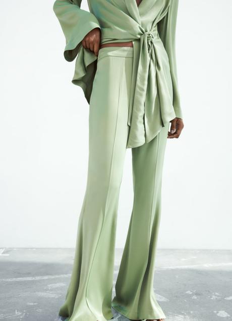 Imagen - Pantalón verde pastel satinado, 35,95 euros.