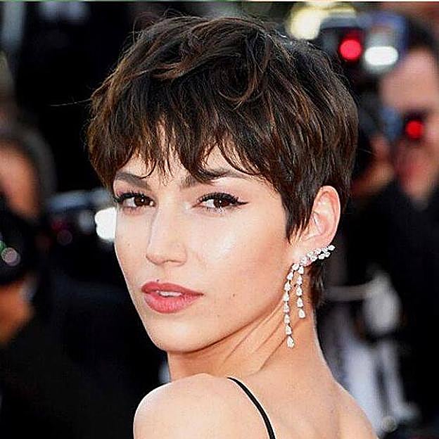Úrsula Corberó con corte de pelo pixie
