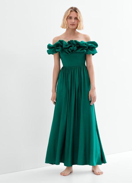 Imagen - Vestido verde con escote bardot de Oysho. Foto: Oysho.