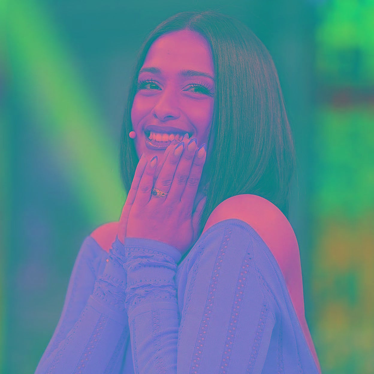 Chanel continúa dando explicaciones sobre su aparente inactividad musical: en la entrevista con Pablo Motos en El Hormiguero llegó a desvelar que sufre un trauna. 