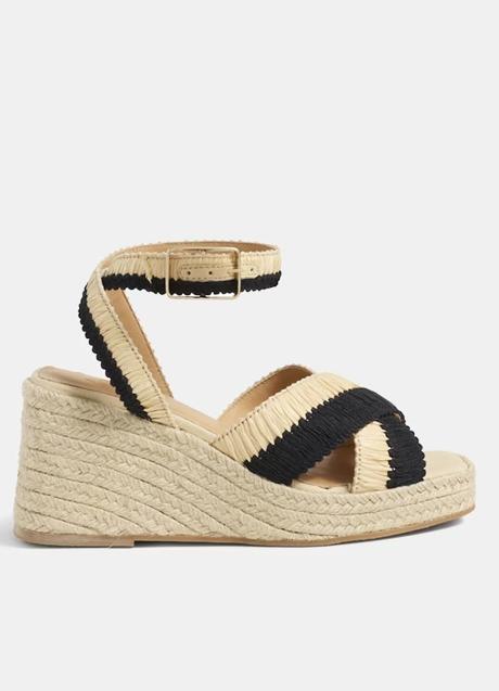 Imagen - Sandalias con cuña de esparto de Castañer, 165 euros.