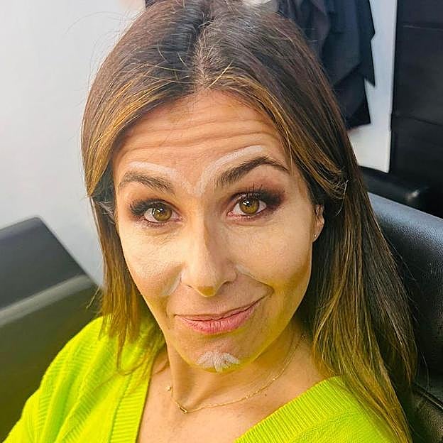 Muria Roca utiliza el contouring para conseguir un efecto de mirada levantada.