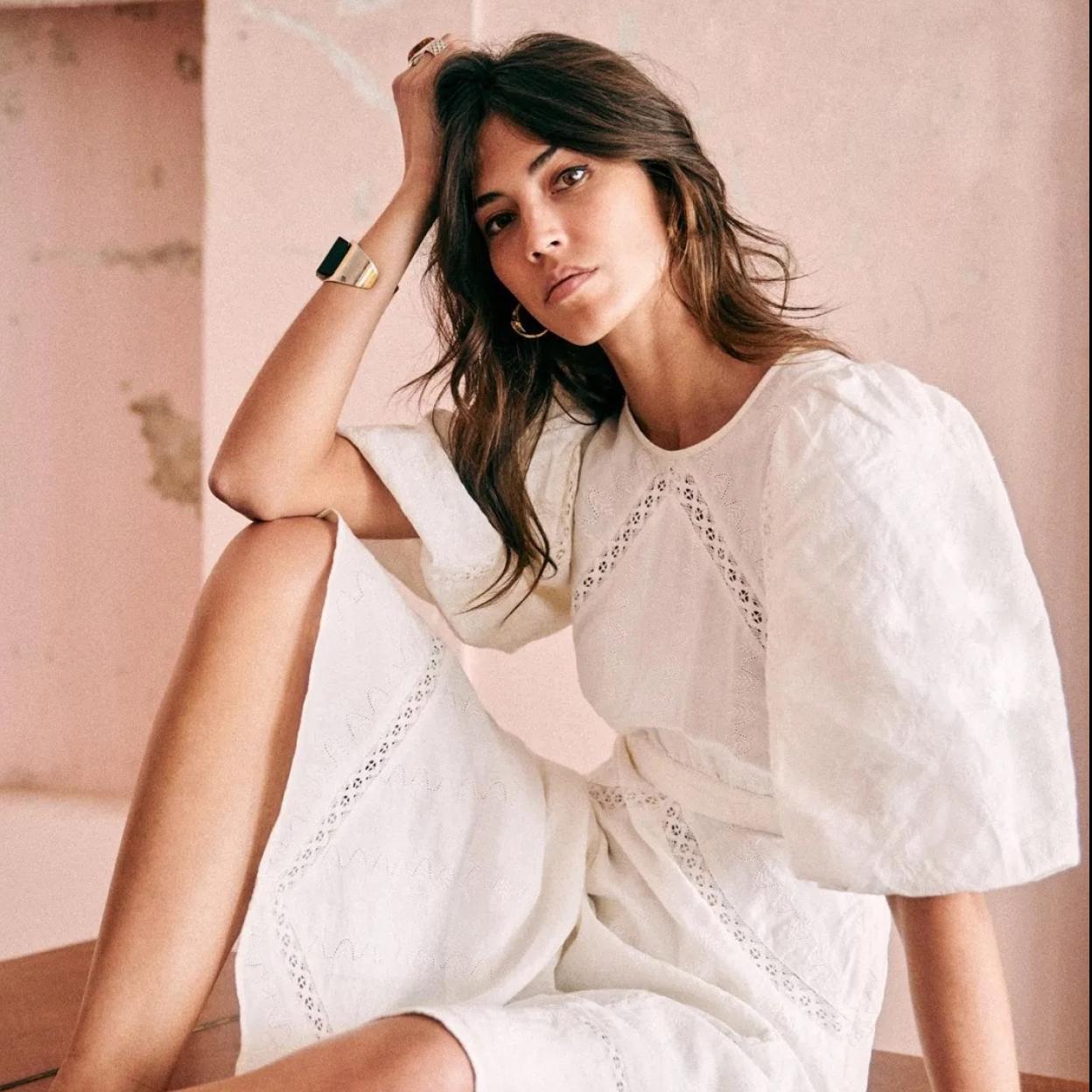 Estas son las novedades más interesantes de H&M que refrescarán por completo tu armario. 