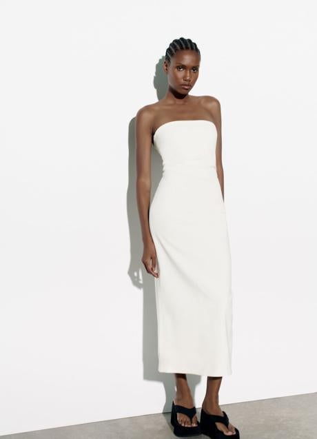 Imagen - Vestido de tubo en color blanco de Zara. Foto: Zara. 