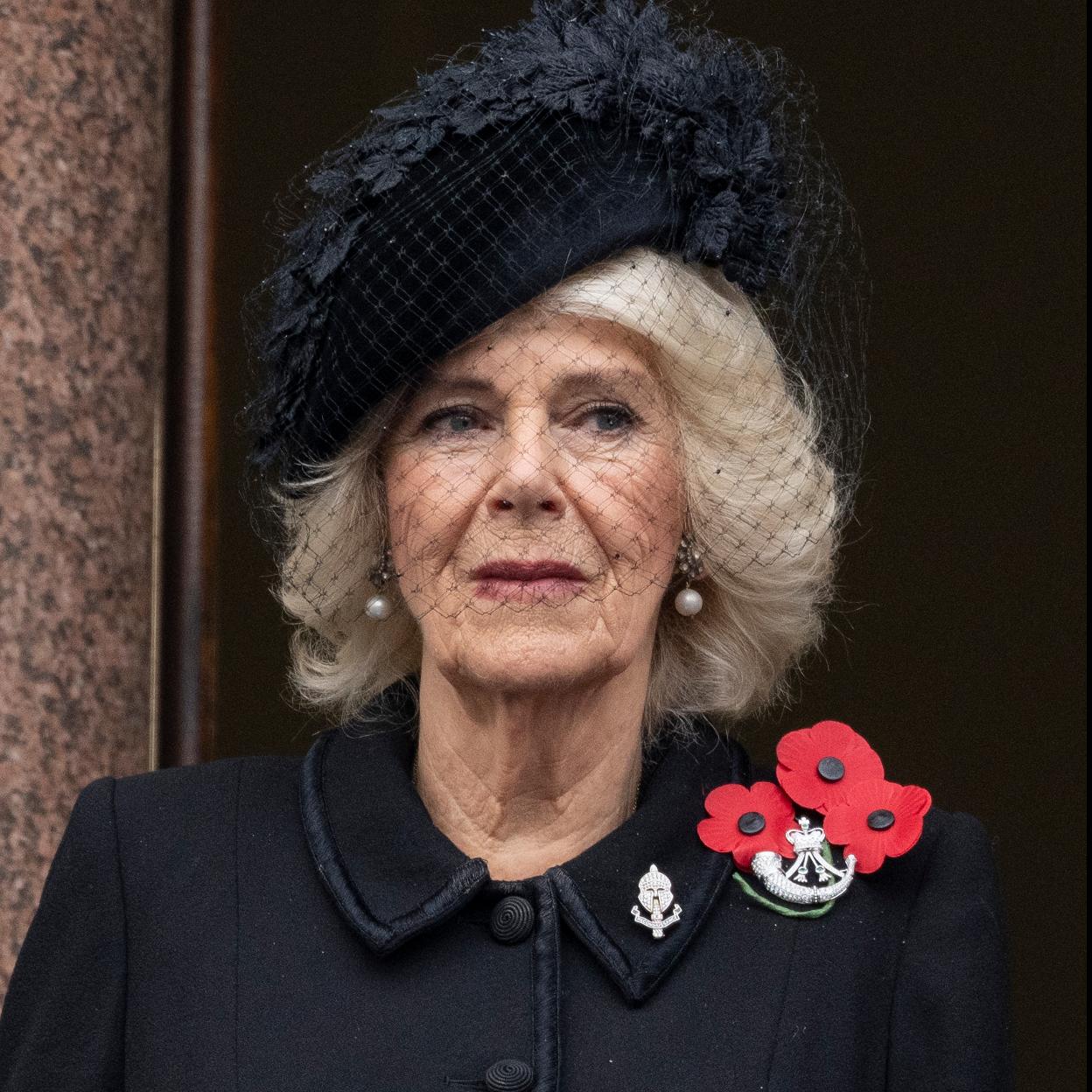 Aysha Shand trabaja mano a mano con la princesa Eugenia de York en una galería de arte de Mayfair (Londres). 